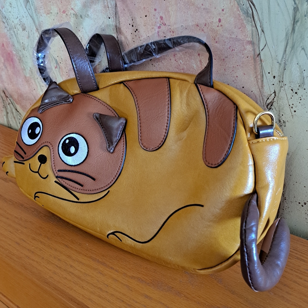 Sammao Brand NWT Cute Cat-Shaped Crossbody Bag in Mustard & Brown